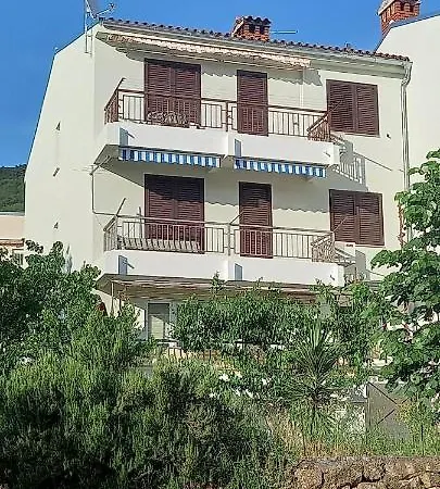 Panorama With Private Parking 아파트 *