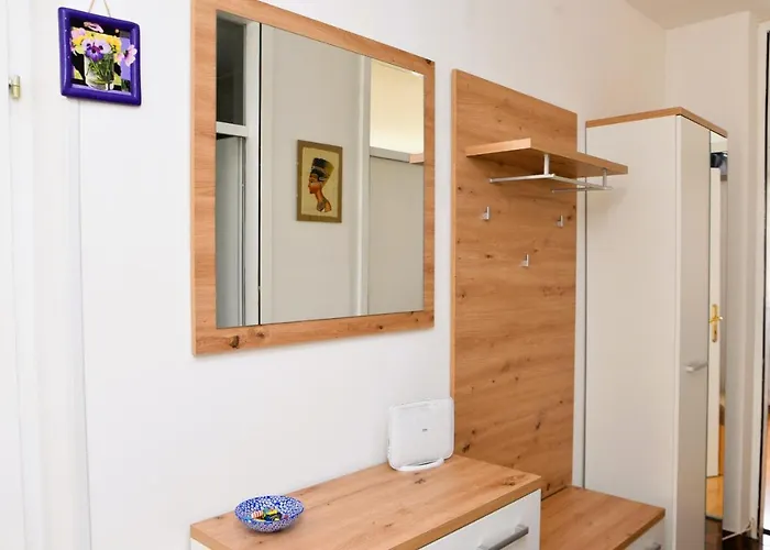 Apartment Panorama With Private Parking