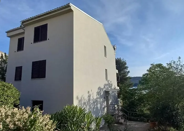 Apartment Panorama With Private Parking