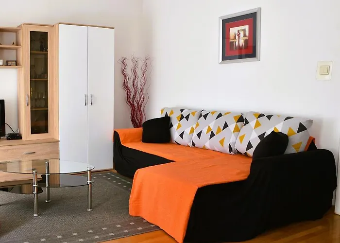 Panorama With Private Parking Apartament Cres